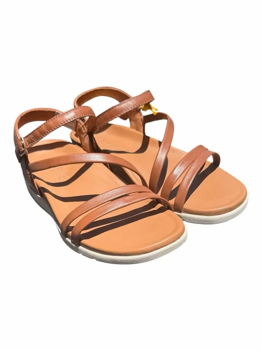 Strive Angular Comfort Sandals Tan Leather Size 7 NIB Every day Wear